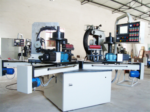 雙機(jī)頭環(huán)形線圈包繞機(jī)