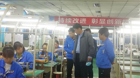 北京通號一行人員到公司考察