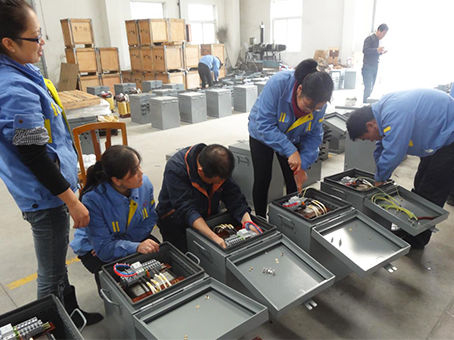 中標朝凌高鐵四電道岔融雪項目300余臺